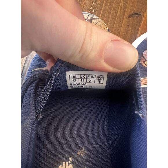 Boys Shoes Size 12 Kids Lot Of 3 Adidas Gap Star Wars Yoda Rainbow Sandals - Picture 13 of 15